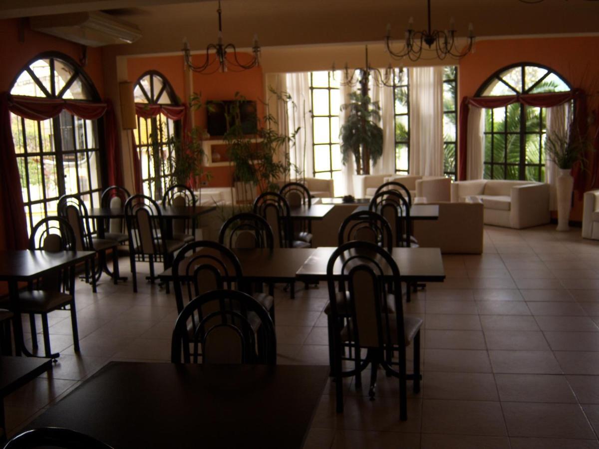 Hotel De La Cascada Termas de Río Hondo Exterior photo